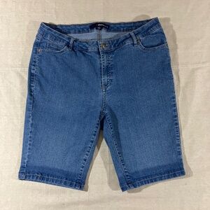 Denim 24/7 jorts